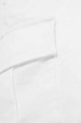 Kids' shorts in cotton twill with cargo pockets, White