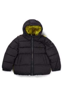 Kids-Kapuzenjacke mit Sherpa-Material mit Camouflage-Muster auf der R&uuml;ckseite, Schwarz
