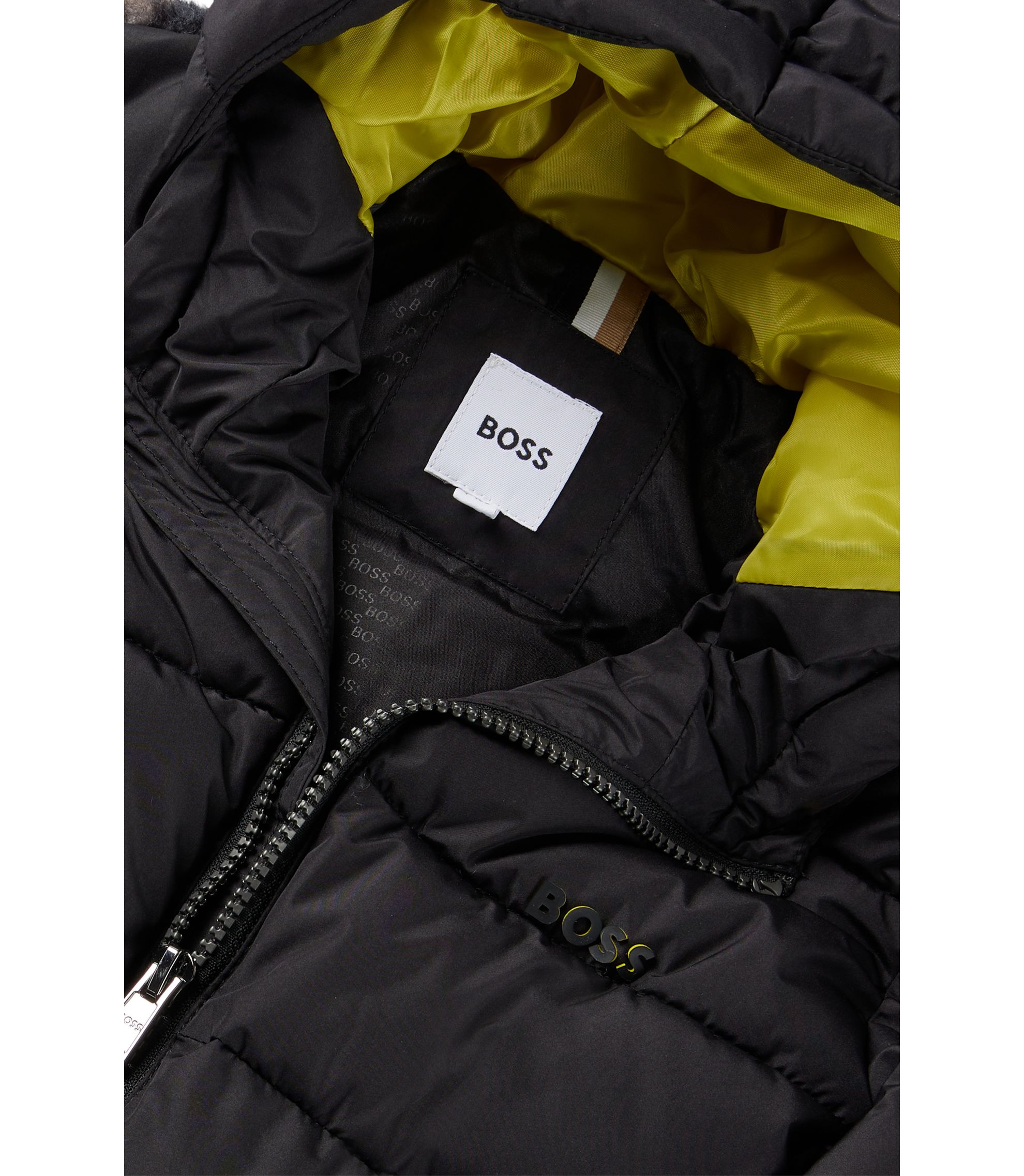 hbeuJ26513_001_201?wid=1980&