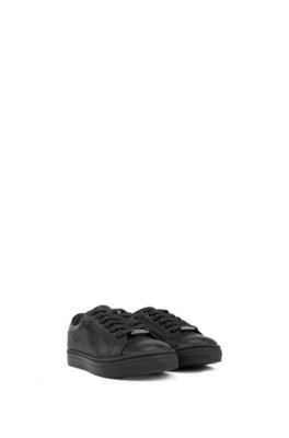 chaussure hugo boss enfant