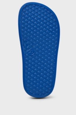 Kids' slides with 3D stripe and logo, Blue