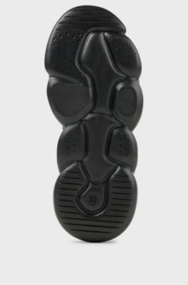 Kids' trainers in mixed materials with gold-tone logo, Black