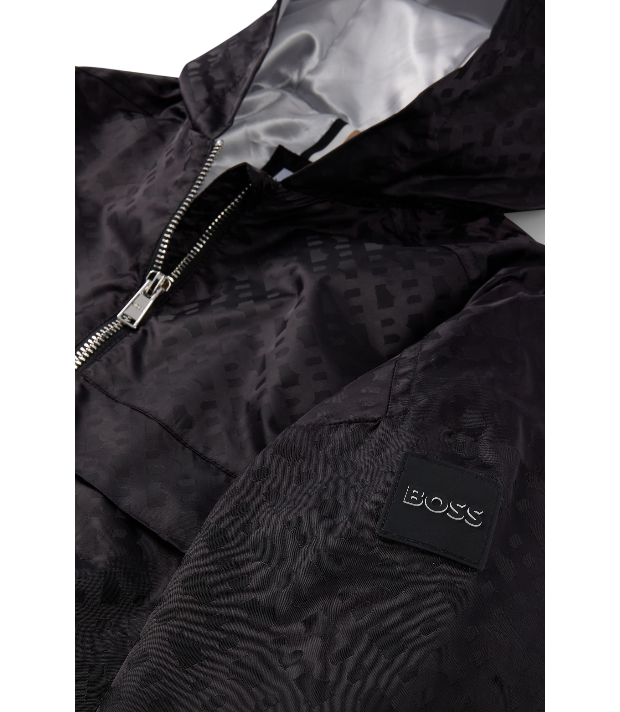 hbeuJ50633_001_201?wid=1980&