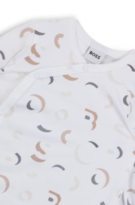 Gift-boxed sleepsuit and hat set for babies, Patterned