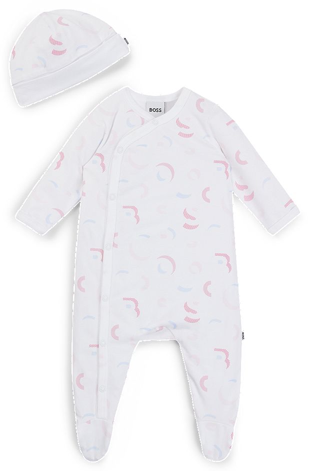 Gift-boxed sleepsuit and hat set for babies, Patterned