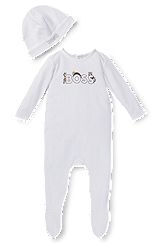 Gift-boxed sleepsuit and hat set for babies, White