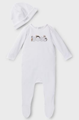 Gift-boxed sleepsuit and hat set for babies, White