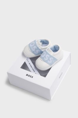 Baby shoes in leather with branded strap, White