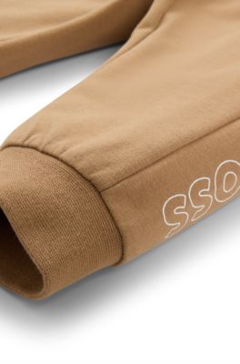 Surv&ecirc;tement en coton stretch avec logos imprim&eacute;s pour b&eacute;b&eacute;, Marron