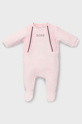 Baby sleepsuit in cotton-blend velvet with logo print, light pink