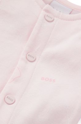 Gift-boxed sleepsuit and headband set for babies, light pink