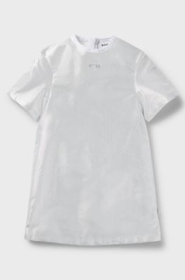 Vestito stile T-shirt da bambina effetto metallizzato con logo stampato, Argento