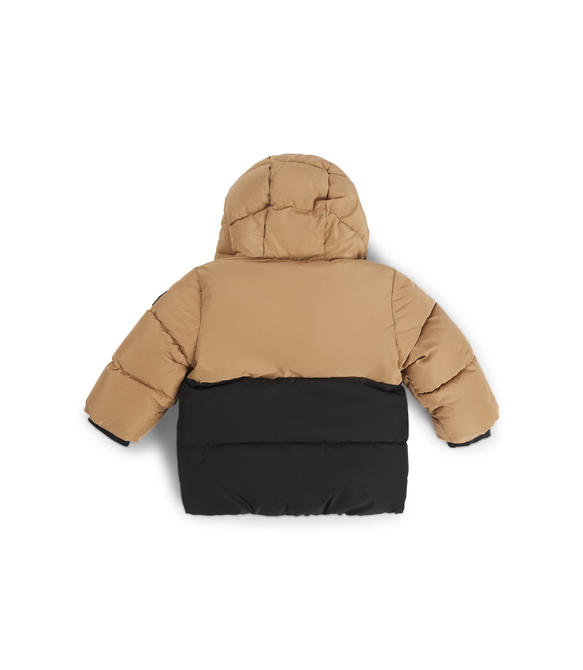 hbeuJ51256_223_210?wid=1980&