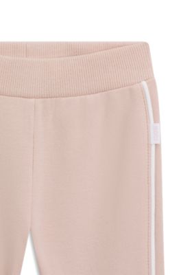 Gift-boxed three-piece tracksuit set for babies, light pink