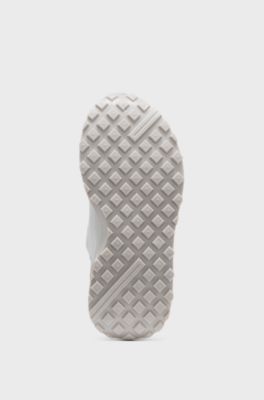 Kids' logo trainers with knitted uppers, Light Grey