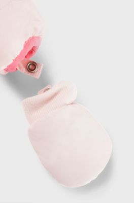 Baby water-repellent snowsuit with detachable mittens and slippers, Light Pink