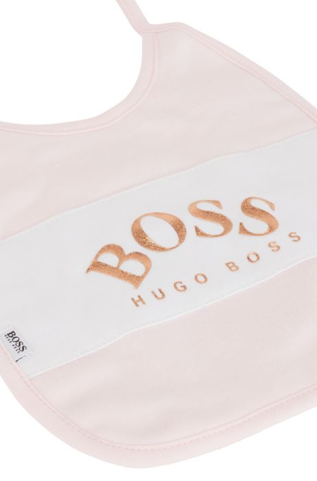 Boss Coffret Cadeau Bebe Avec Trois Bavoirs A Logos