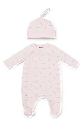 Gift-boxed set of baby sleepsuit and hat, light pink