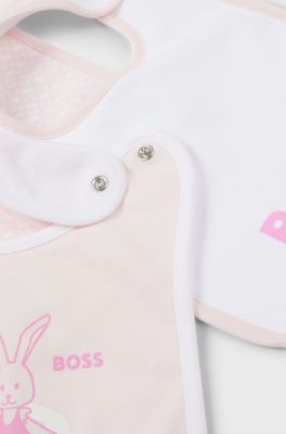 Gift-boxed set of three baby bibs in cotton, light pink