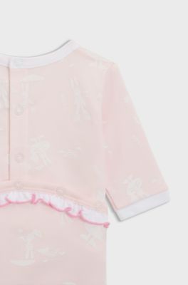 Gift-boxed sleepsuit and hat for babies, light pink