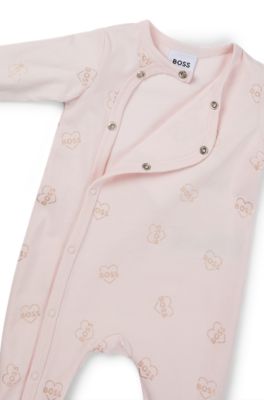 Coffret cadeau grenouill&egrave;re et bonnet logot&eacute;s pour b&eacute;b&eacute;, Rose clair