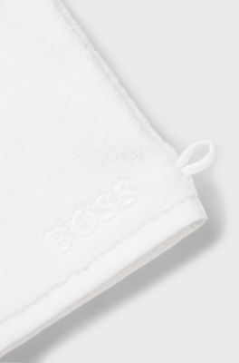 Cotton wash mitt with contrast embroidered logo, White