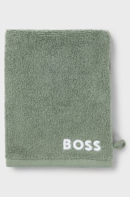 Cotton wash mitt with contrast embroidered logo, Green