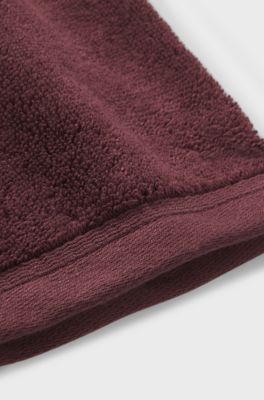 Cotton wash mitt with embroidered logo, Dark Red