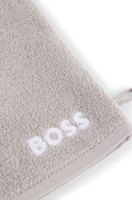 Egyptian-cotton wash mitt with contrast logo, Grey