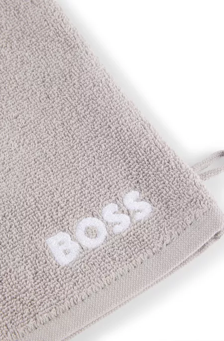 Egyptian-cotton wash mitt with contrast logo