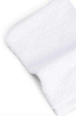 Egyptian-cotton wash mitt with contrast logo, White