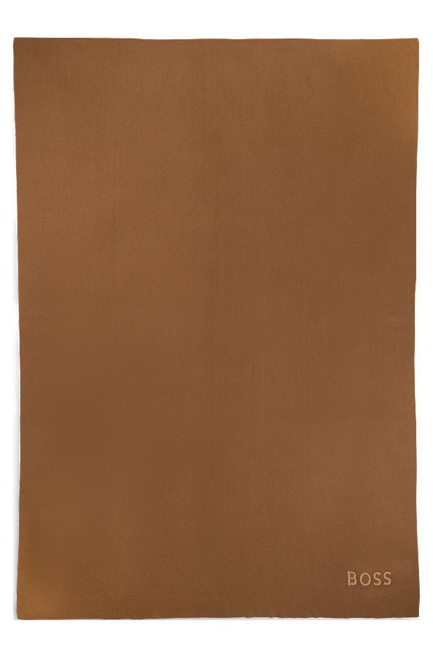 Knitted throw with embroidered logo, Brown