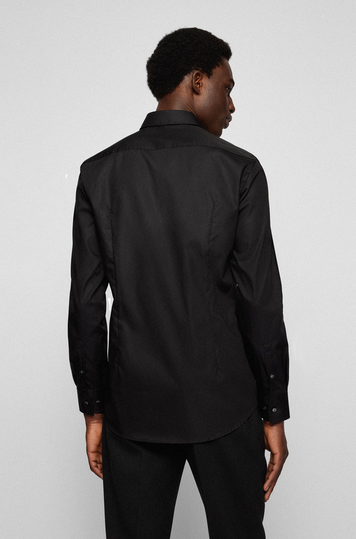 Slim-fit business shirt in cotton poplin, Black