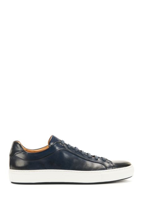 Tennis-style sneakers in burnished leather
