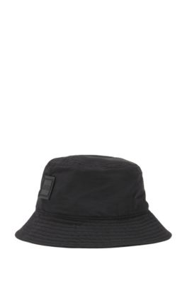  Bucket-style fisherman&rsquo;s hat in water-repellent technical fabric, Black