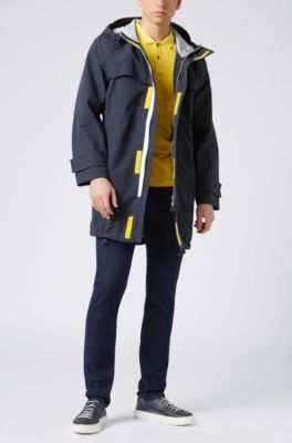 Relaxed-fit raincoat in two-layer performance fabric, Dark Blue