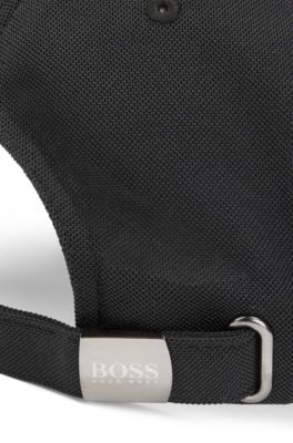 Piqu&eacute;-mesh baseball cap with embroidered stripe , Black