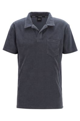 grey polo shirt