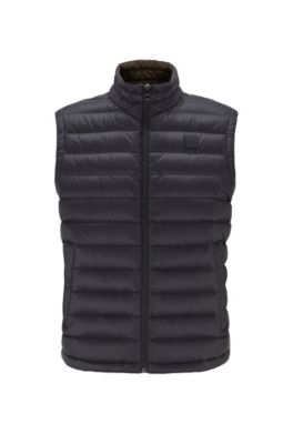 Packable down gilet in water-repellent 