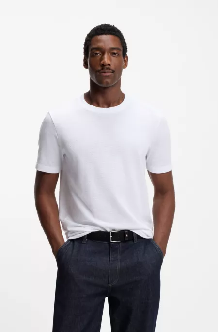 Bubble-jacquard structure T-shirt in a cotton blend