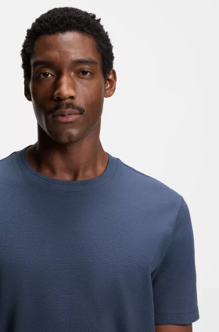 Bubble-jacquard structure T-shirt in a cotton blend