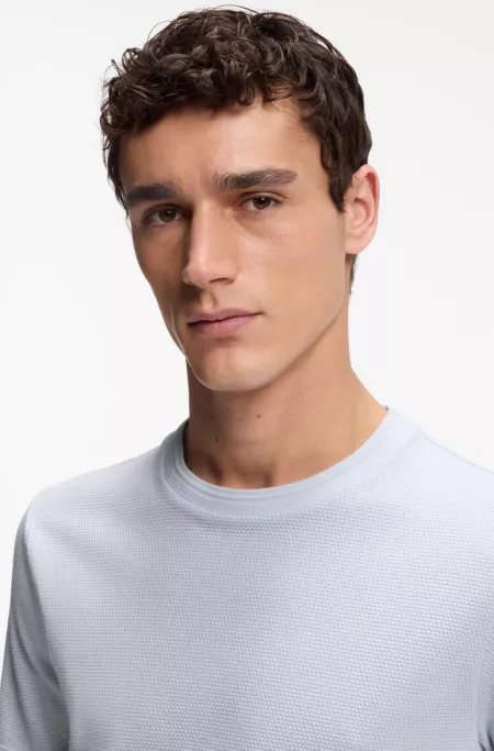 Bubble-jacquard structure T-shirt in a cotton blend