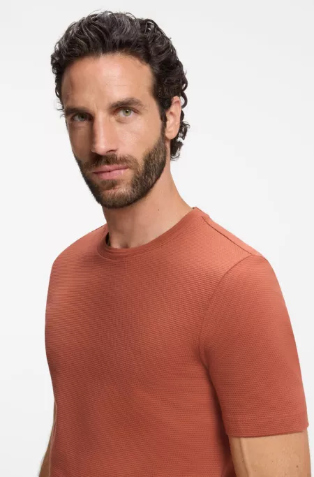 Bubble-jacquard structure T-shirt in a cotton blend