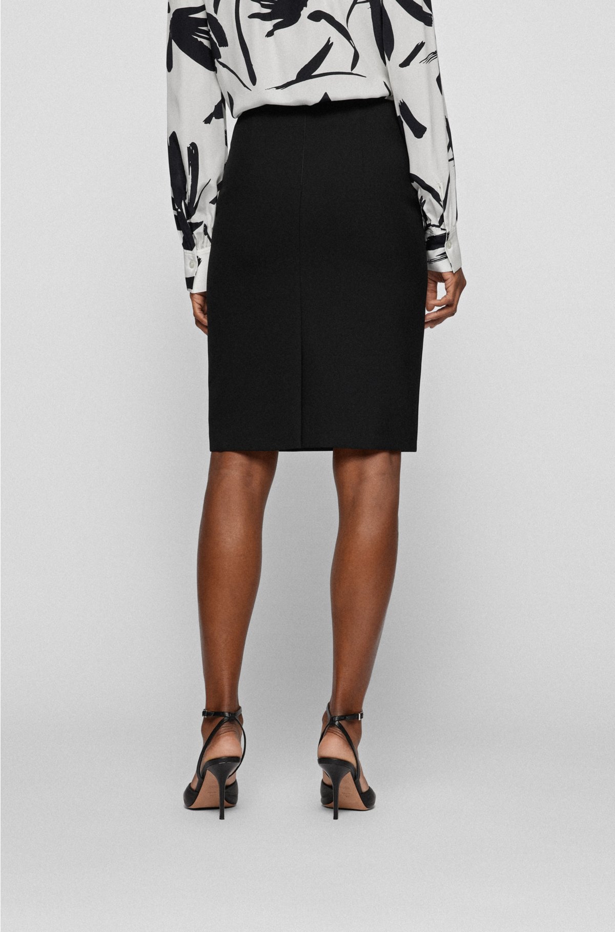 Black Pencil Skirt (3089356)