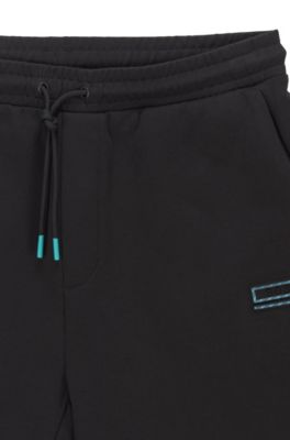 Hugo Boss Relaxed-fit shorts with embroidered logo. 6