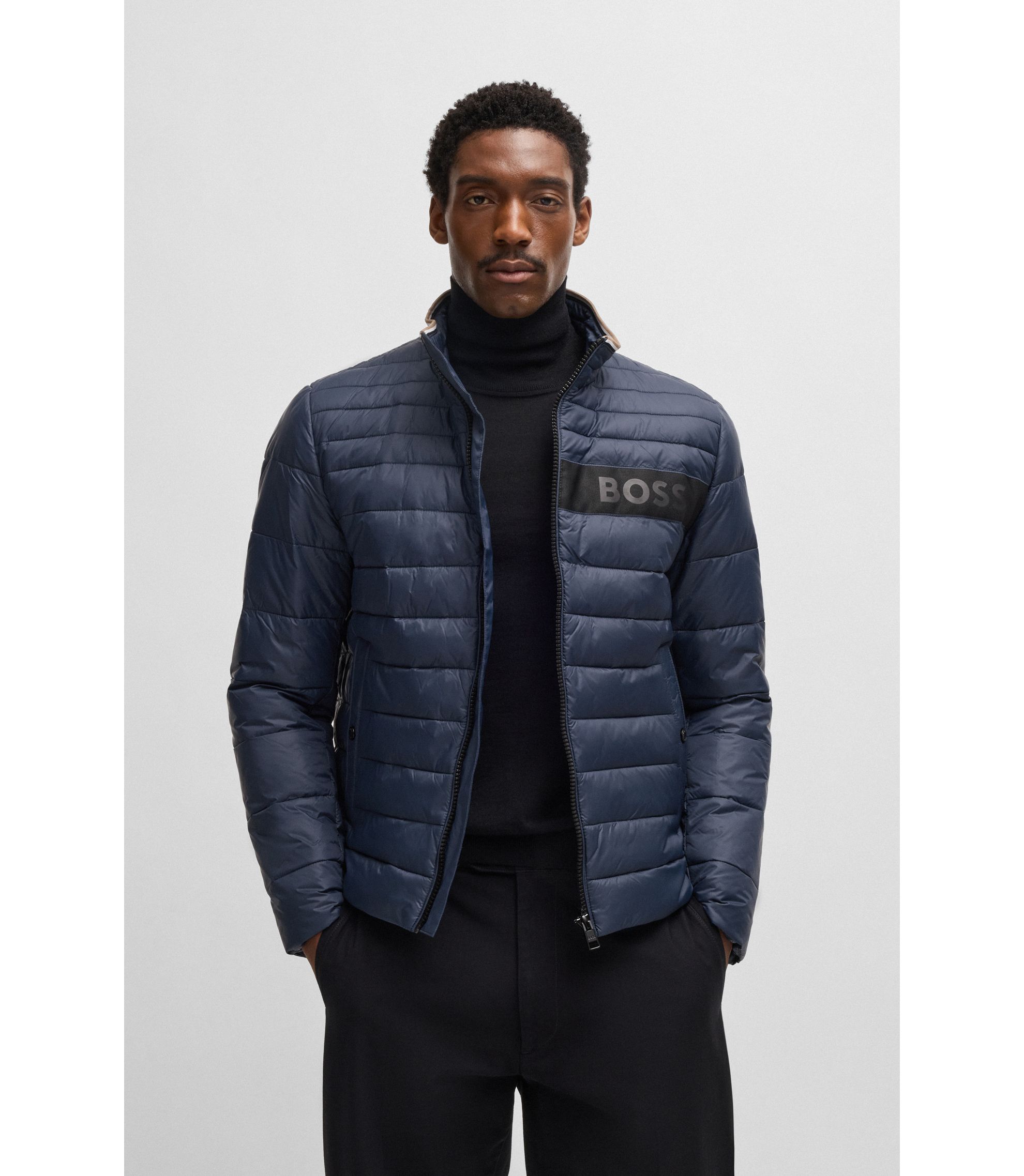 hbna50464308_404_350?wid=1980&