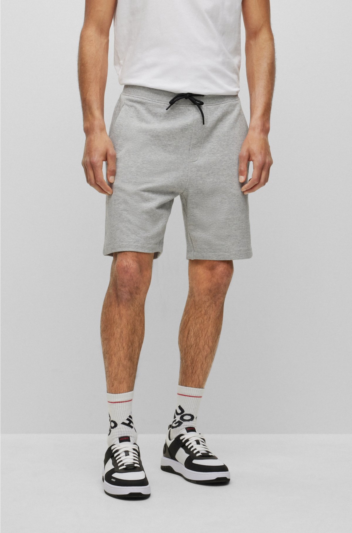 HUGO BOSS Regular Fit 100% Cotton Logo Sweat Shorts Medium Gray S / M NEW  w/Tags