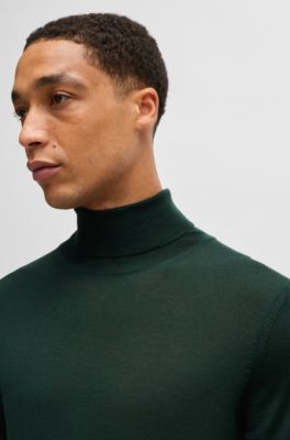 Pull Slim &agrave; col roul&eacute; en laine m&eacute;rinos extra fine, Chaux