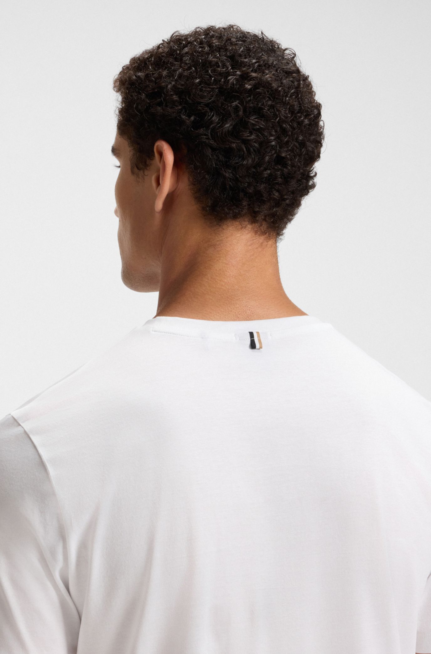 Tシャツ・カットソー BOSS Men T-shirt White 50468395 100 BOSS - Slim-fit short-sleeved T-shirt in mercerised cotton