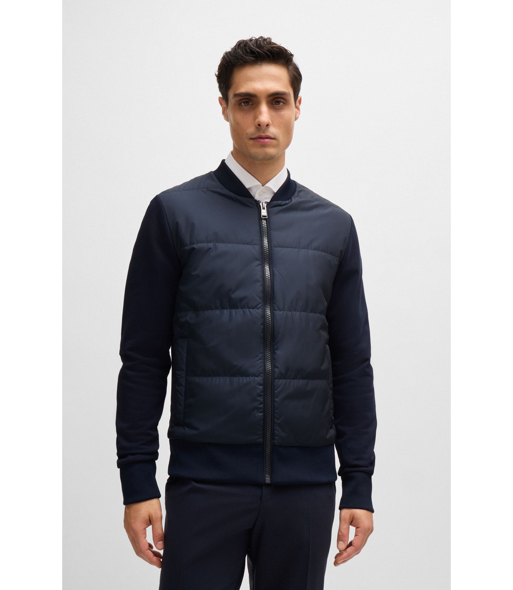 hbna50468529_404_350?wid=1980&